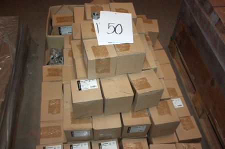 (4) pallets stainless and galvanised bolts, screws and nuts