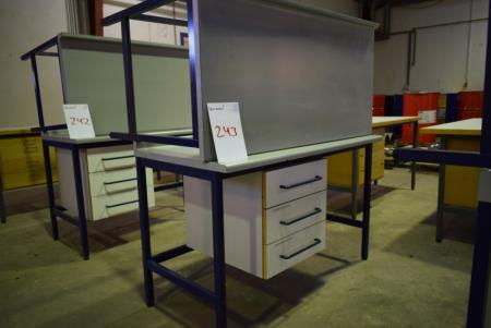Schreibtisch mit 3 Schubladen. Die Schubladen können verschoben, 60 x 118 + Schreibtisch ohne Schubladen, 60 x 118 cm