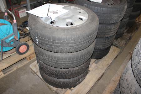 4 tires with rims 185/65 R15 fit Volvo S40 / V40