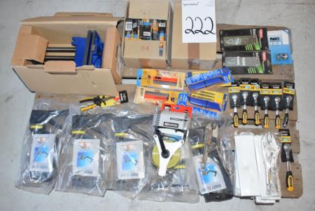 Miscellaneous tools skrandnøgler, pliers, vise, etc.