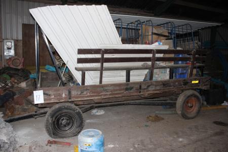 Gl. Hunting wagon without content length 3.8 width 1.8 meters (flat tire)