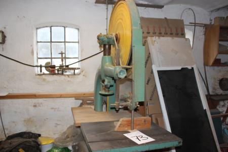Large bandsaw, unknown brand
