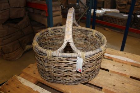 6 baskets with one handle
