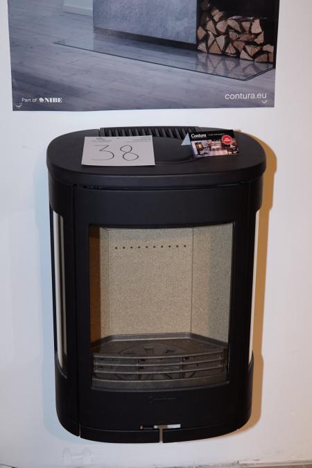 Wood stove, Contura 850W. Unused stove in black. H: 61.5 cm x W: 46cm x D: 37.5 cm. Operational area 2-6 kW. Weight 75 kg.