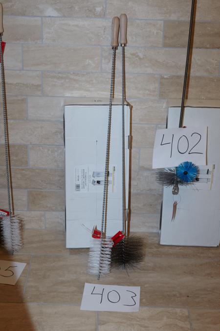 Reinigungsbürste zum Rauchdurchmesser 160 mm, Länge: 1000 mm, Reinigungsbürste Nylon 55x88 mm + Vento Feuerwerkzeuge.