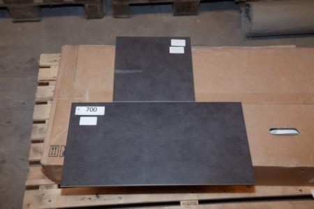 Gulv fliser. 548 Black, str. 30x60 cm. Ca.8,72 kvm. 548 Black, str. 30x30 cm. Ca. 8,2 kvm.