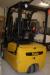 Yale electric forklift year 2012. Model: ERP18VT MWB F 2080. Having run 253 hours. It is the almost new, with use scratches. Target of lifting height, etc. are in the pictures. There is provided årseftersyn the truck. Retail price 207,000 + VAT.