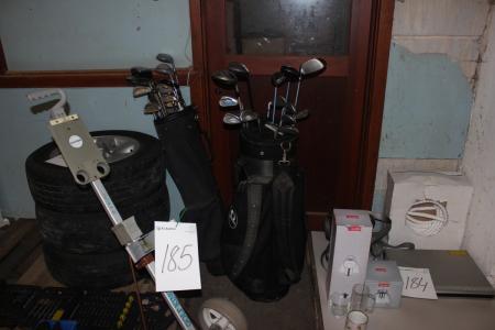 2 stk golftasker med køller samt vogn til golftasker