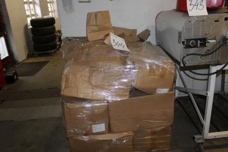 Pallet with paper bags without printing 250 x 150 x 260 mm