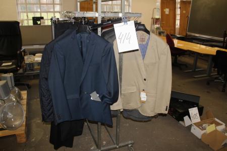 18 PC-Blazer-Jacken für Herren Größe 48 -50 - 52-58 - 60-62 + 16 Paar Hosen str 80-82 -. 88-112 usw. Alles ist neu