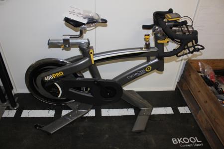 Heimtrainer, Cycle Ops Leistung 400 Pro mit Fahrradcomputer
