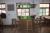 Complete hunting / inn in acid-washed oak: bench for 8 people with table and chairs, 3-seater bench + table and 2 chairs, table + 2 chairs + small table with chair. Bar counter with loose top containing green glass incl. Bar stools