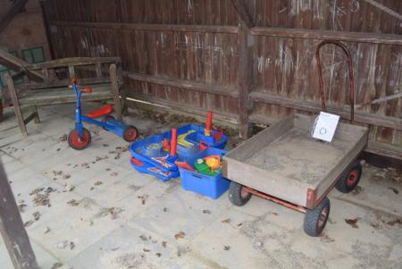 Bench, 3 wheel bike, trolley + div. Plastic toy in box