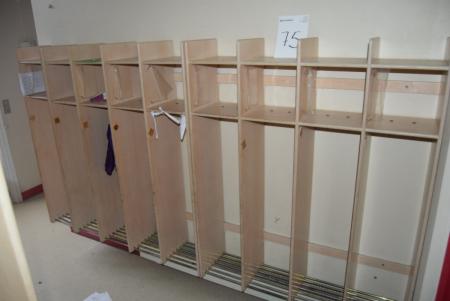 16 pcs. wardrobe. Dismantled by the buyer