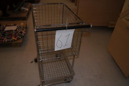 Indkøbsvogn.H = 93 cm. L = 70 cm. B = 40 cm. The cart is in good condition.