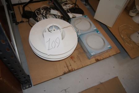 Div. Used lamps, extension cords + two paragraphs new EGLO Planet 1 lamps.