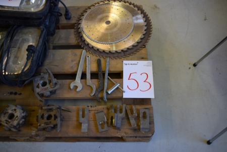 Circular Saw Blades, Ø30, Ø40 and Ø45 cm + Div. Cutter heads + cutter tool