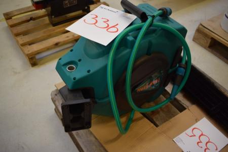 Wall mounted vandslangeoprul, mrk. hose Reel