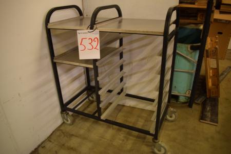 Catering transport trolley for trays