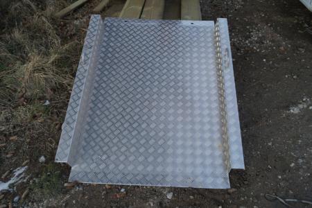 Access ramp 1 meter.