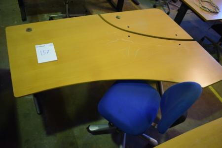 Desk 180 x 120 cm + swivel chair