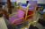 3-tlg. Stühle, lila, rot und cherisefarvet Substanz Gestell Buche