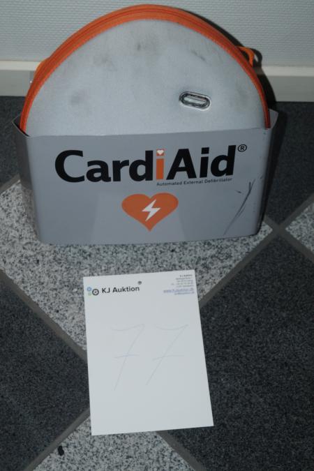 Car aid defibrillator