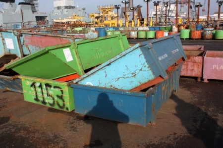 (4) iron containers, app. 1.2 x 2,5 m. Max. 5 ton