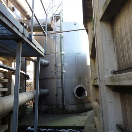 Silo with agitator, acid-proof stainless Ø about 370 cm H: ca. 5 m + top