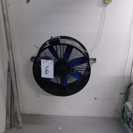 Stor ventilator Ø 67 cm. VENT-AXIA 