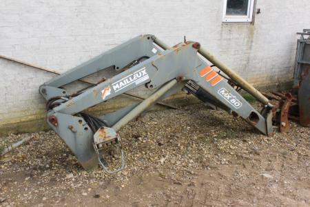 Front loader Mailleux mx 80 with controller and hydraulic quick coupler.