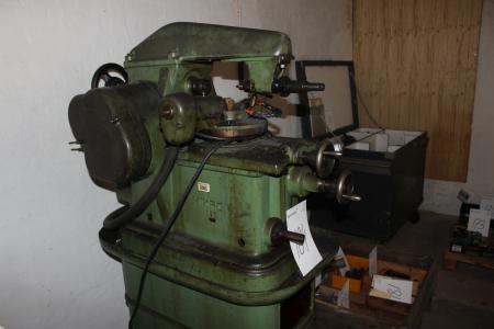 The gear milling machine, Mikron 102