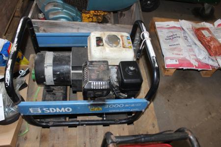 Generator SDMO HX 3000 mit Honda GX160 5.5 Motor