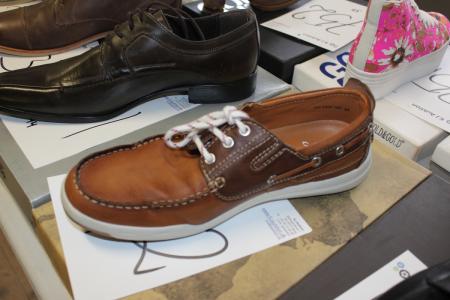 Men's Shoes marked Canguro Str. 44 NEW
