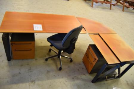 Kirsebær skrivebord med sidebord/skuffer, kontorstol 