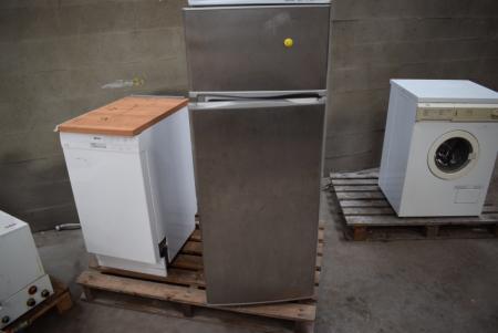 Fridge freezer, mrk. ELVITA A +, B 55 cm H 145 cm