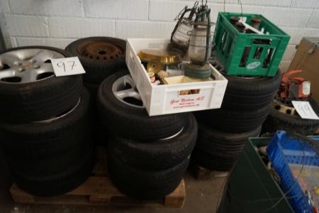 Various tires on alloy wheels and steel wheels about 18 pieces.
