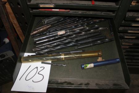 Contents in 1 drawer miscellaneous large drill