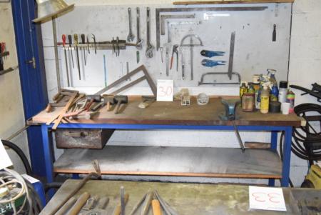File bench with drawer 70 x 210 cm + content of a table and tool board m. Contents. Dismantled by the buyer
