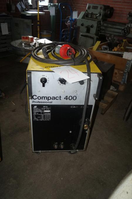 Esab welding compact 400 professional. Stand ok.
