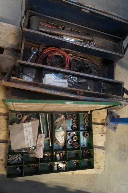 2 pieces of toolboxes with various gas nozzles wire conductors etc.