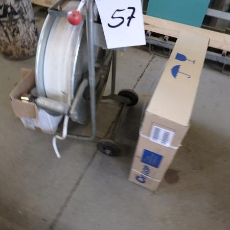 Strapping wagon + new tape reel, box with tape
