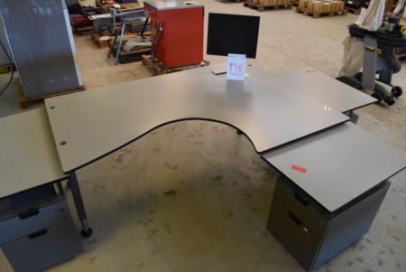Desk with 3 pieces. page tables / drawers