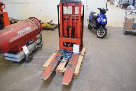 Electrical stacker, 1000 kg. battery defective