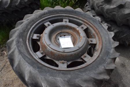 2 pcs. tractor wheels 13-6-36