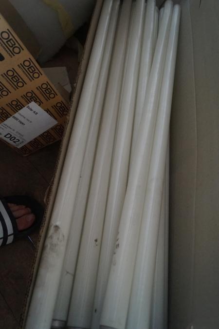 Case with fluorescent tube FT 40W.