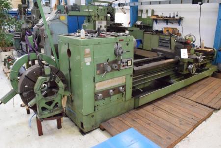 Lathe, type SNA B00x3000. Piercing about 85 mm. Incl. div. Accessories, firklo, glasses, etc.