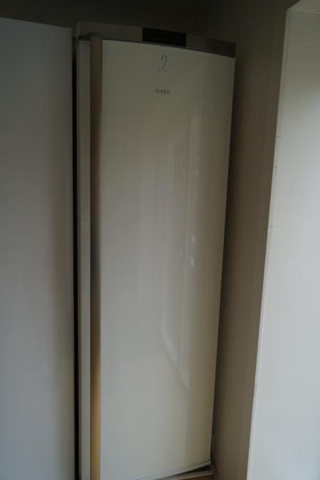 Santo ÖKO refrigerator height 185 cm.