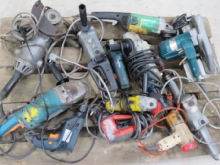 Pallet with various power tools (condition unknown)