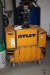 Electrical pallet lifter: Unitruck, 2000 kg, stand-in + charger